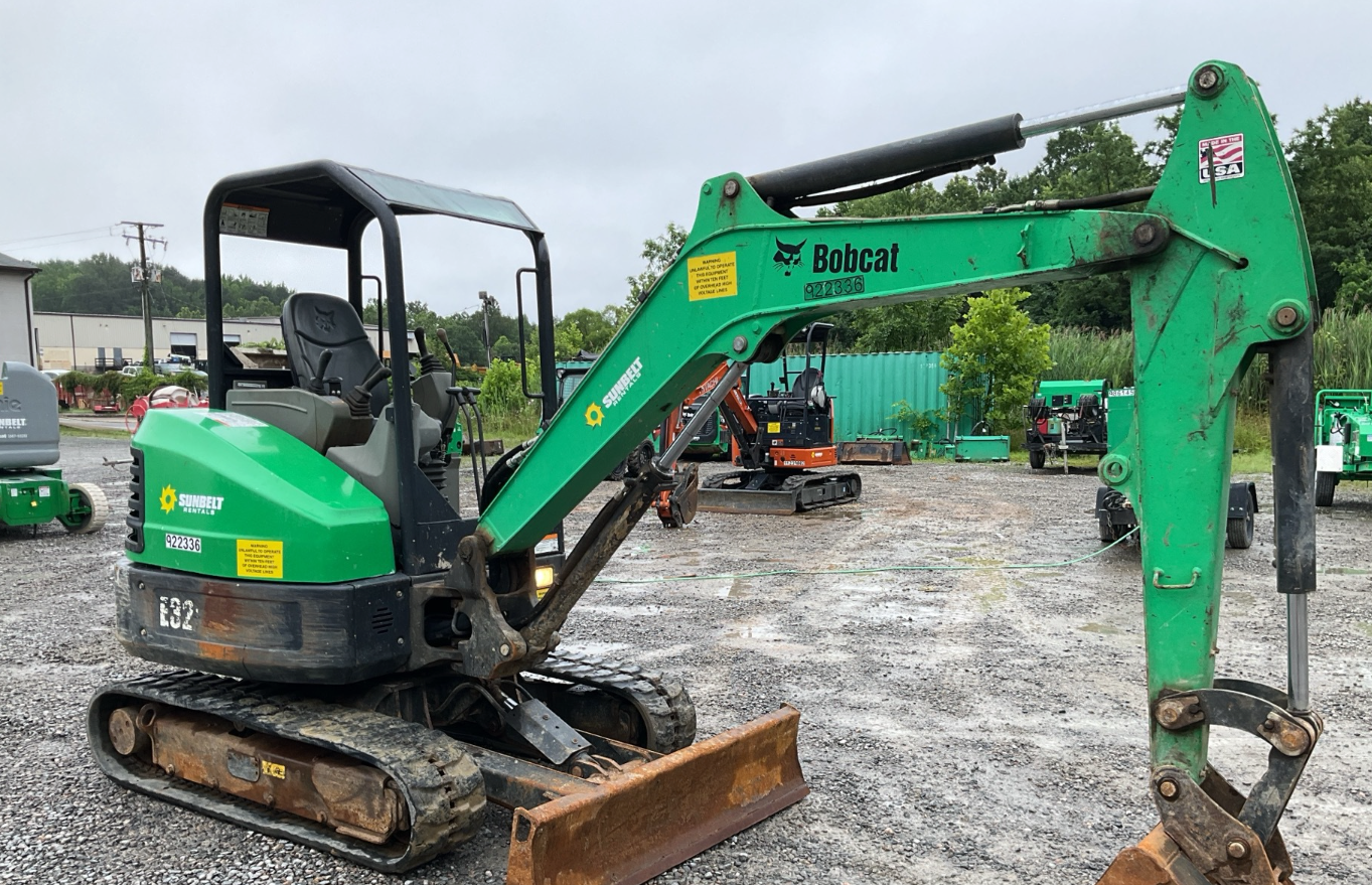 2016 Bobcat E32i Mini Excavator